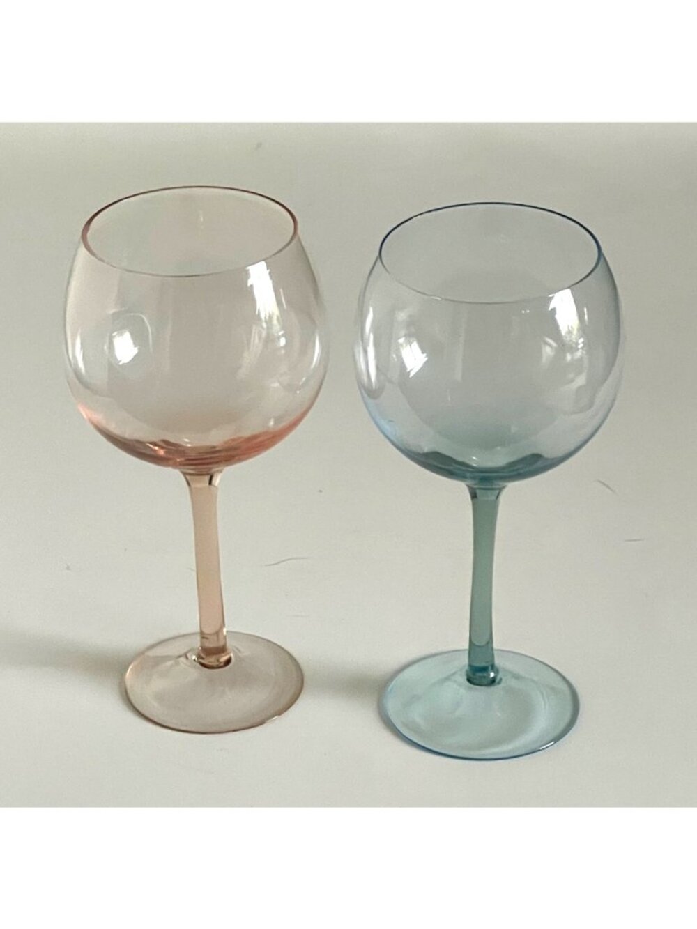 Byrdeen Handblown Crystal Two-Tone Balloon Wine Glasses set of 2 Rio and Cielo